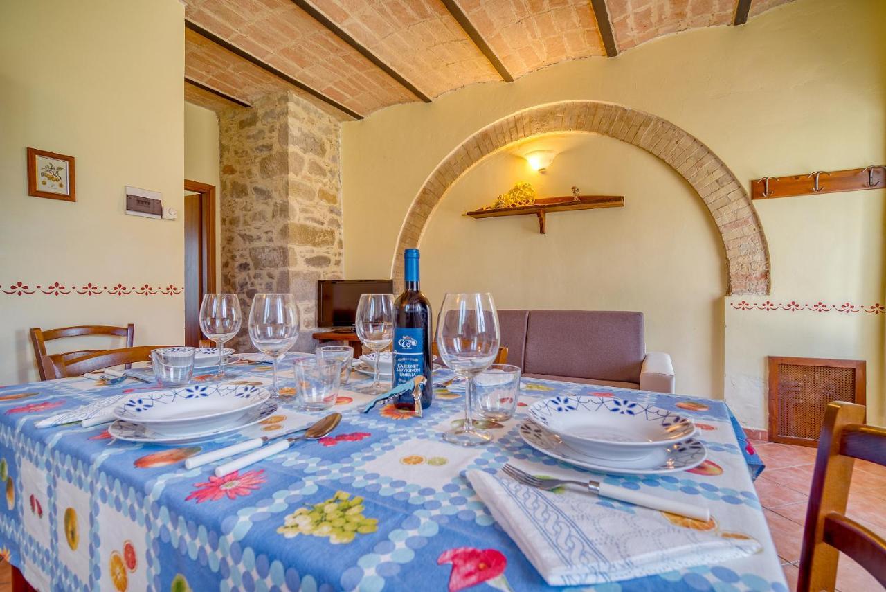 Agriturismo Le Terre Del Casale アッシジ エクステリア 写真