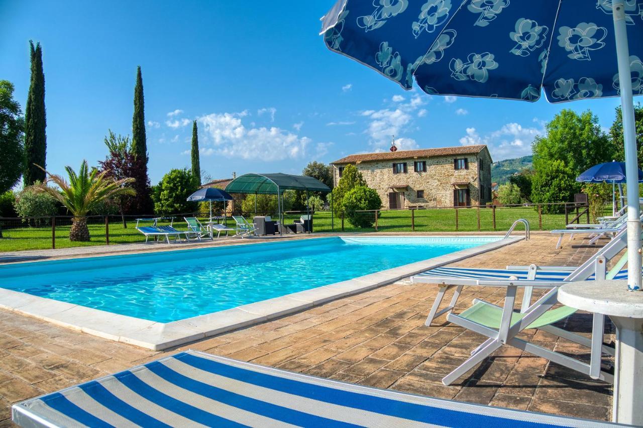 Agriturismo Le Terre Del Casale アッシジ エクステリア 写真