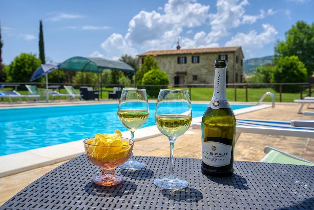 Agriturismo Le Terre Del Casale アッシジ エクステリア 写真