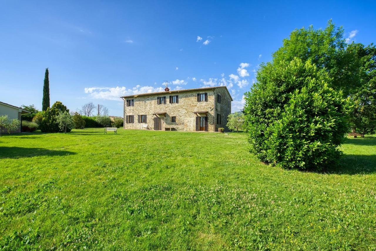 Agriturismo Le Terre Del Casale アッシジ エクステリア 写真